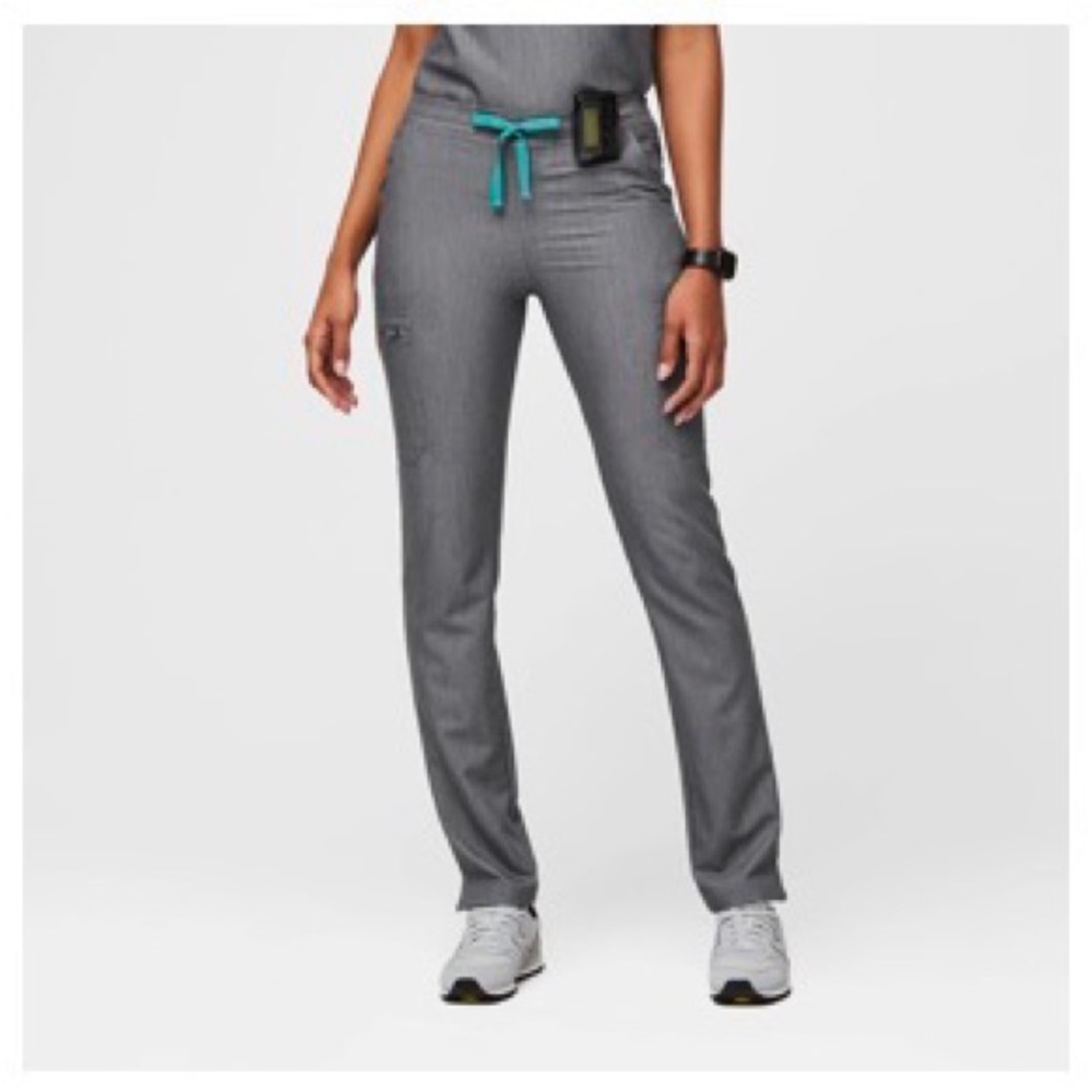 Figs Women’s XS Regular Graphite Yola - Skinny Scrub Pants